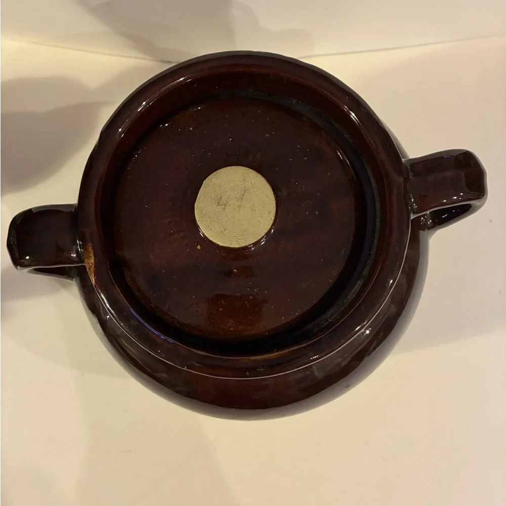 USA Pottery VTG Brown Glaze Bean Pot W/ Lid  Ceramic Soup Tureen Loop Handles
